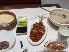 -梅利汴京烤鸭•开封豫菜地标店(东司门店)