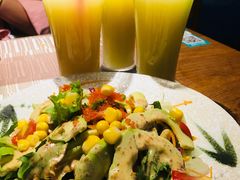 牛油果沙拉-酒井酱子·深夜食堂(东城汇店)