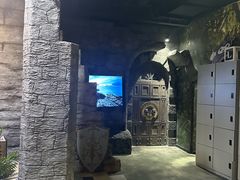 -暴风岛沉浸式体验馆(百联世纪店)