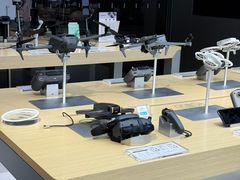 -DJI大疆(深圳华强北曼哈授权体验店)