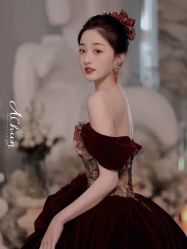 -不晚国际婚纱礼服