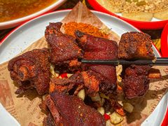 -老闵田螺馆·南昌市井菜·特色小吃(总店)