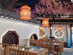 -荷塘秋月·本帮江浙菜(国权路店)