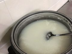 -张纪油条(世博家园十一街坊店)