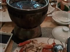 -雍和会海鲜姿造自助(湖东路店)