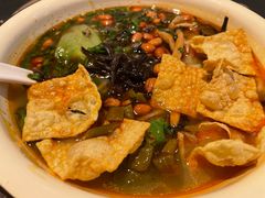 -丽丽三鲜螺蛳粉(田林路店)