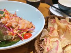 版纳青芒果舂虾仁-老滇山寨•云南特色菜•地方菜•民族风情歌舞表演(金碧店)