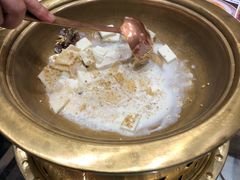 -哈啾嗨·新概念蒙餐(红星新城店)