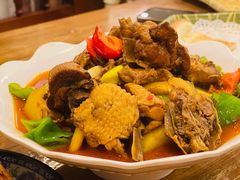新疆大盘鸡-清真·玛丽亚新疆菜主题餐厅(浙江中路店)