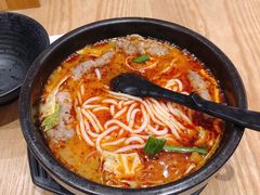 香辣肥牛过桥米线-云味馆过桥米线(皇庭广场店)