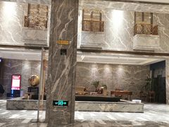 -弘安丽水温泉酒店