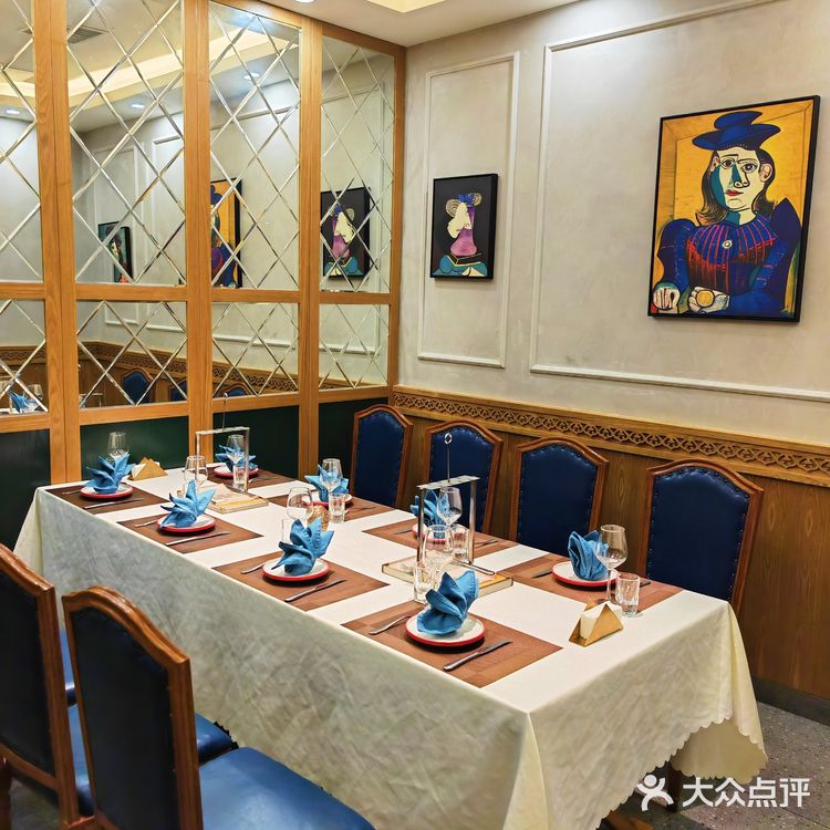 他家可是全国大连锁呀，并且在哈尔滨还是必吃榜的品牌呢