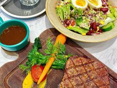 -西语·炭烧牛排(卓越中寰店)