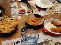 -必胜客(百联又一城店)