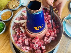 -毛辣果·贵州红酸汤牛肉火锅(西单店)