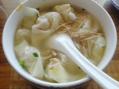 -笑来喜馄饨小笼工坊店(湖滨街店)
