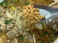 -榮泰米粉湯(Left Shop)