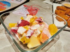 缤纷水果沙拉-必胜客(温岭新天地店)