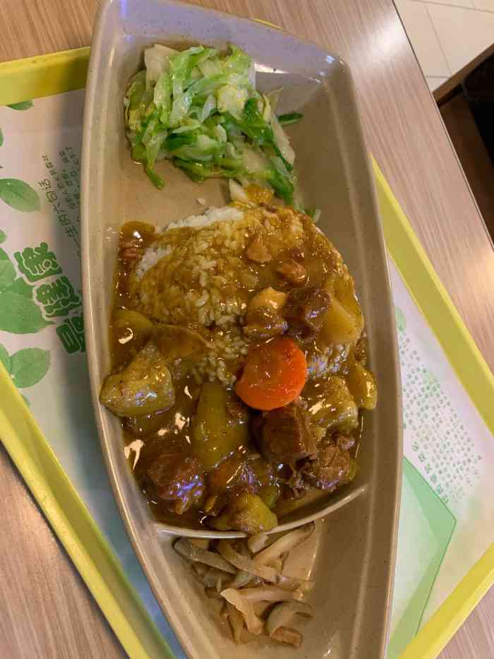 康康快餐(六店)-"位置好,吃饭方便,两个人要了份鸡腿面,一.