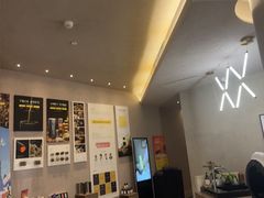 -灸春堂·艾灸·痛症·整脊连锁(之江银泰店)