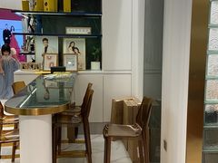 -海马体照相馆(环贸iapm大师爱情店)