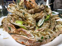 -四川小胡子海鲜(丁村万人海鲜广场店)