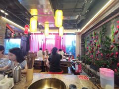 大堂-小龙坎老火锅(北京三里屯店)