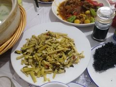 -天乐农家鱼头王(天目湖店)