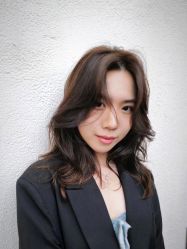 -BULB STUDIO 巴柏明星发型工作室