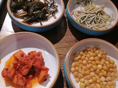 -明洞阿姨·韩式酱蟹烤肉·创意料理(三元桥店)