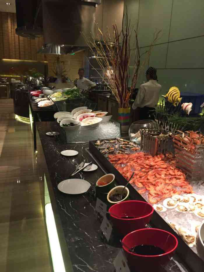 富力万达嘉华酒店自助餐厅(天湖东路店)-"自助早餐,还不错,对于出差的