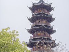-龙华寺