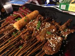 -八一路好吃街(雨田商务大厦店)