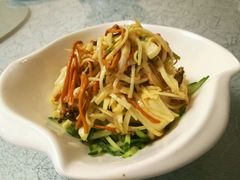 -三湘四水湖南特色餐厅(颐景公寓店)