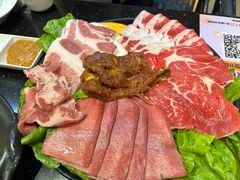 -木槿花韩式炭烤·熟成肉工坊(孙文东路店)