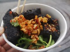 -黑色经典臭豆腐·湖南特产(太平街口店)
