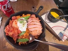 -BOURBON 玻本美式餐厅酒吧(虹桥新天地店)