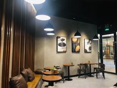 -THE ALLEY 鹿角巷(华润万象城店)