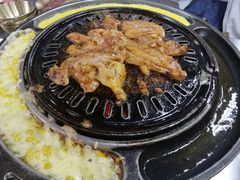 -胡悦里韩式烤肉(芝罘万达广场店)