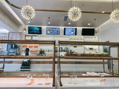 面包甜点陈列柜-京馔手工吐司(春熙路店)