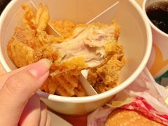 椒盐金脆鸡翅-麦当劳(虹桥南丰城店)