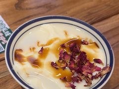 -云阿蛮云南生烫牛肉米线(奉贤路店)