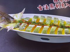 -大胡同天津菜·海肠捞饭·津门皮皮虾锅贴一绝(西姜井店)
