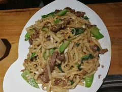 干炒牛河-牛鼎记潮汕牛肉火锅(阳朔店)