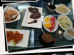 -天塔旋转餐厅