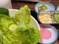 -明洞阿姨·韩式酱蟹烤肉·创意料理(三元桥店)