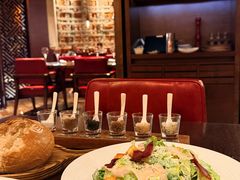 -恰餐厅及酒吧 CHAR Bar & Grill (北京丽都皇冠假日店)