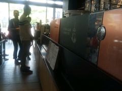 -星巴克臻选(莘庄仲盛店)
