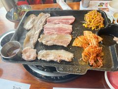 -Dombe豚(黑猪肉街店)