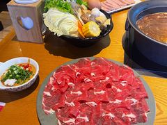 -呷哺呷哺(融创茂店)